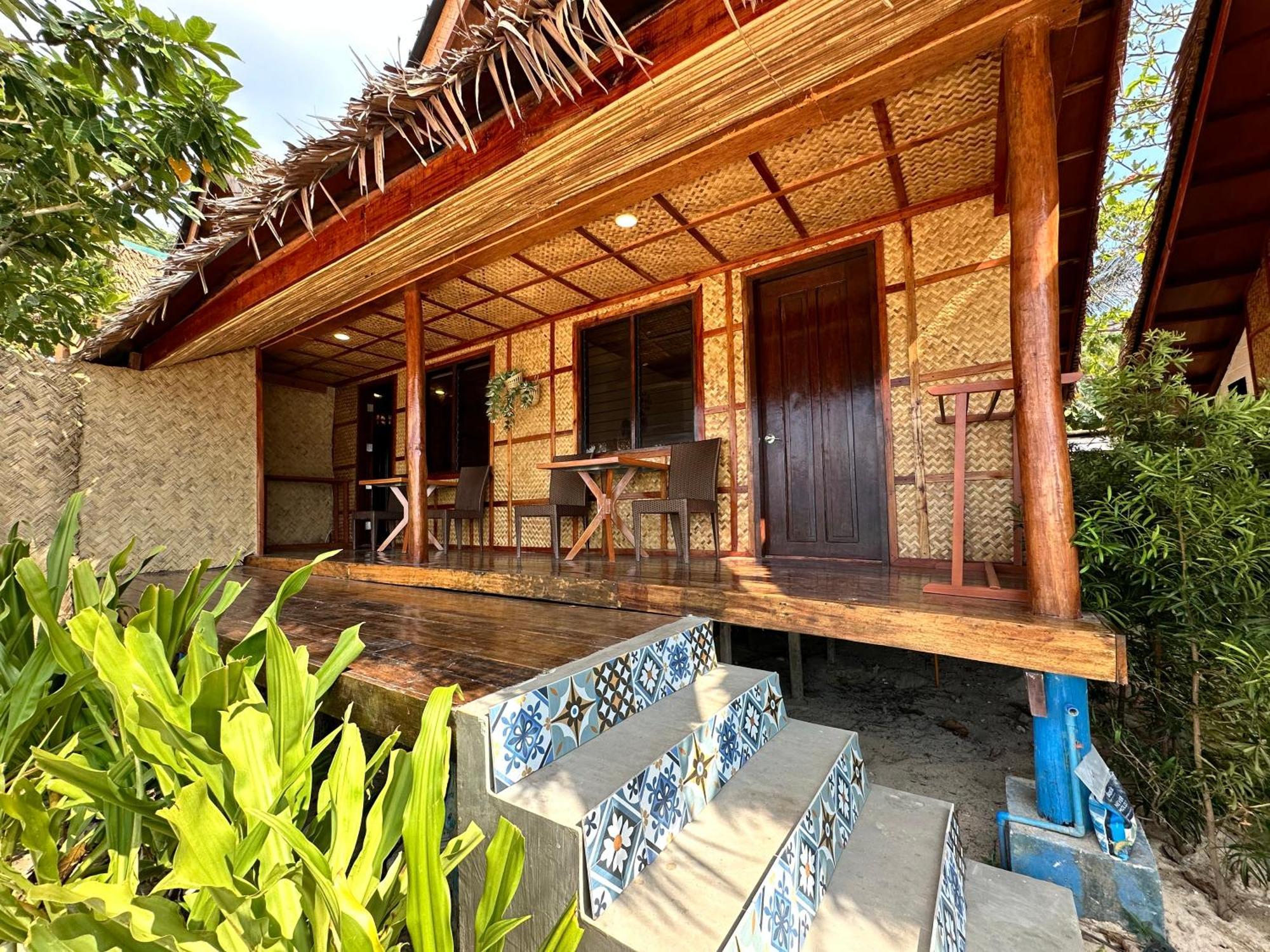 Beach Huts El Nido Luaran gambar